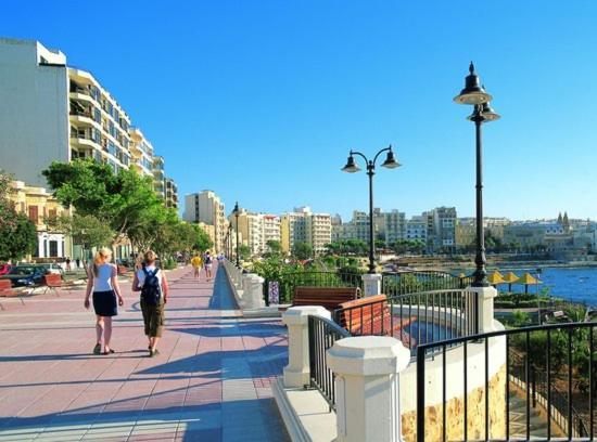 Chic 2Br Apartment, Ideal Location Ta Xbiex Exterior photo